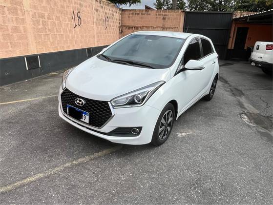HYUNDAI HB20 1.6 PREMIUM 16V FLEX 4P AUTOMÁTICO HYUNDAI HB20 1.6 PREMIUM 16V FLEX 4P AUTOMÁTICO